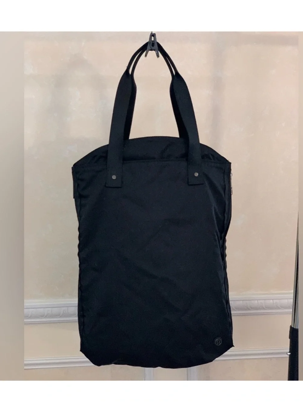 lululemon athletica sleek black
